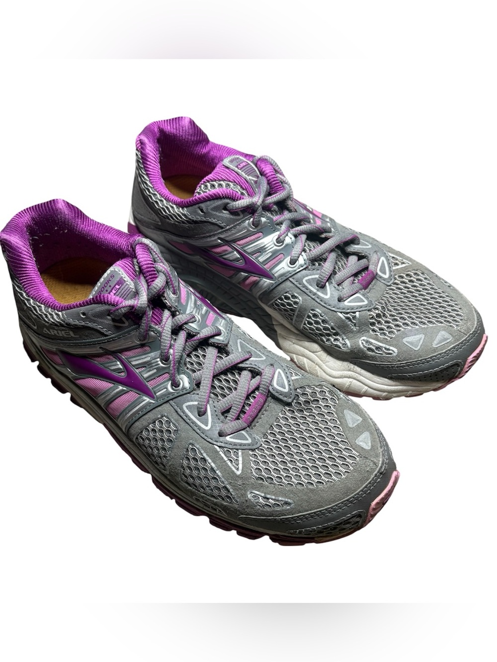 Brooks Ariel Women's Size 8.5 B Running Shoes Gray and Purple